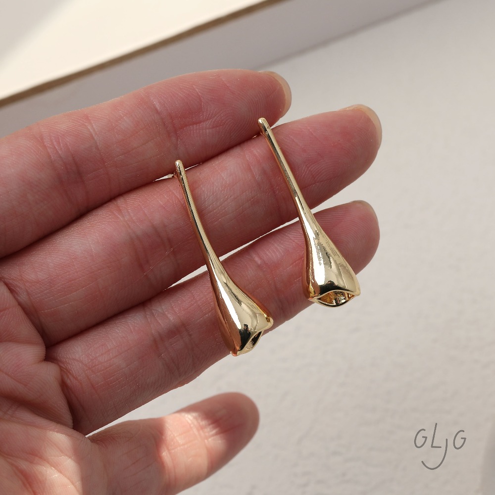 2PCS Anting Stud Bunga Tanduk  - Musical Instrument Trumpet ulasan dan harga